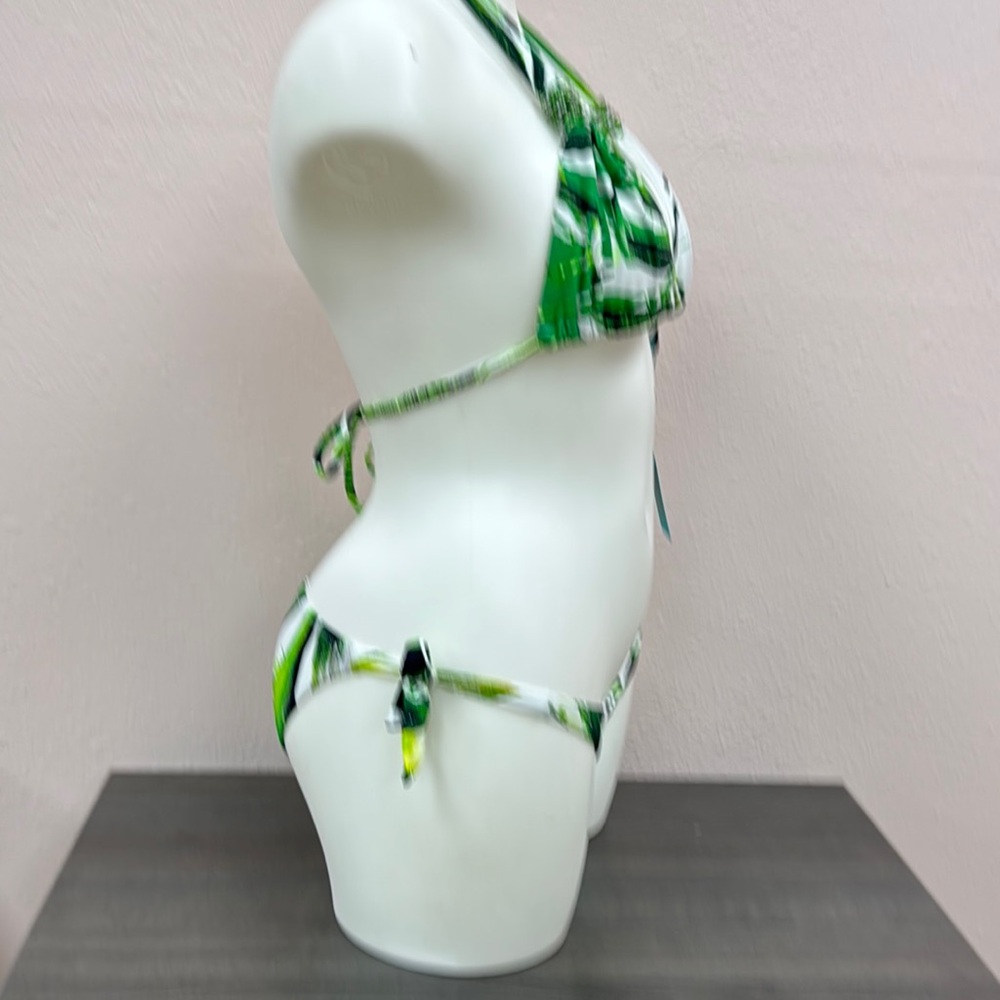 Tropical Leaf Print Bikini Set - Picture 6 of 8